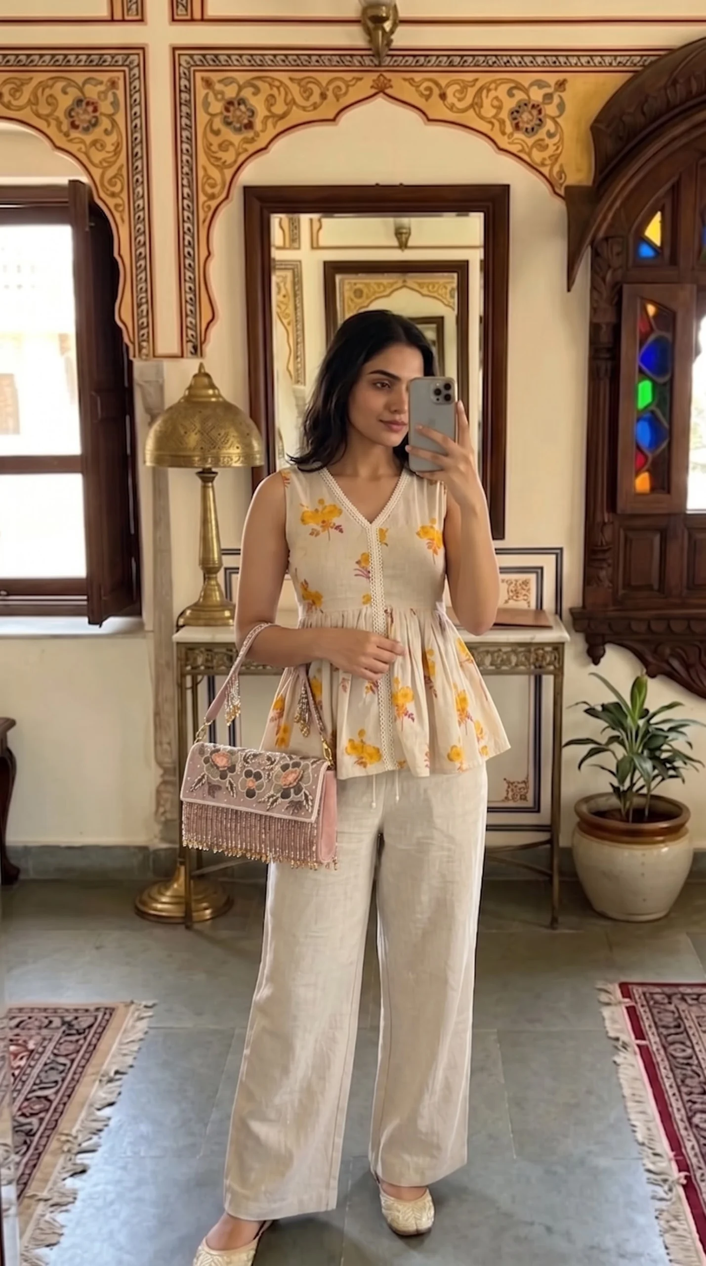 Handbag Lifestyle